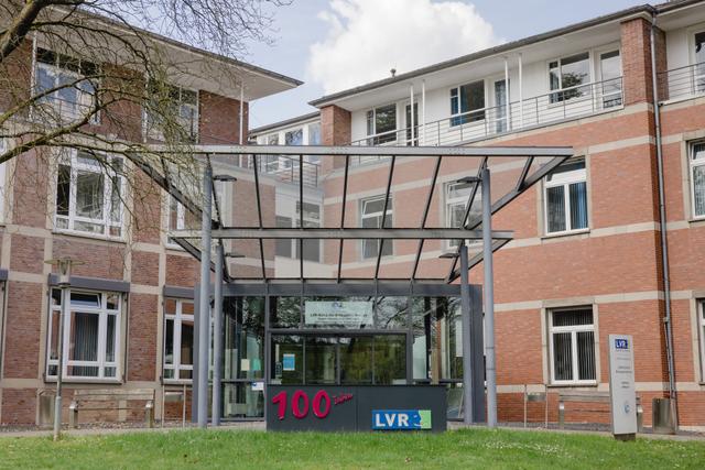 Logo von LVR-Klinik für Orthopädie Viersen 