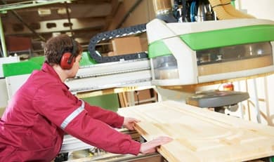 Bild des Berufs Holzbearbeitungsmechaniker/-in