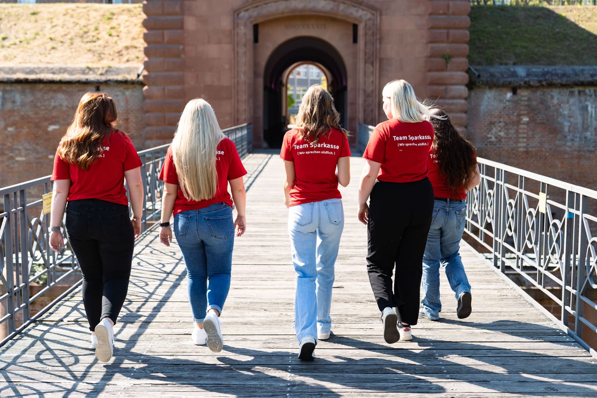 Bild Nr. 2 aus der Galerie