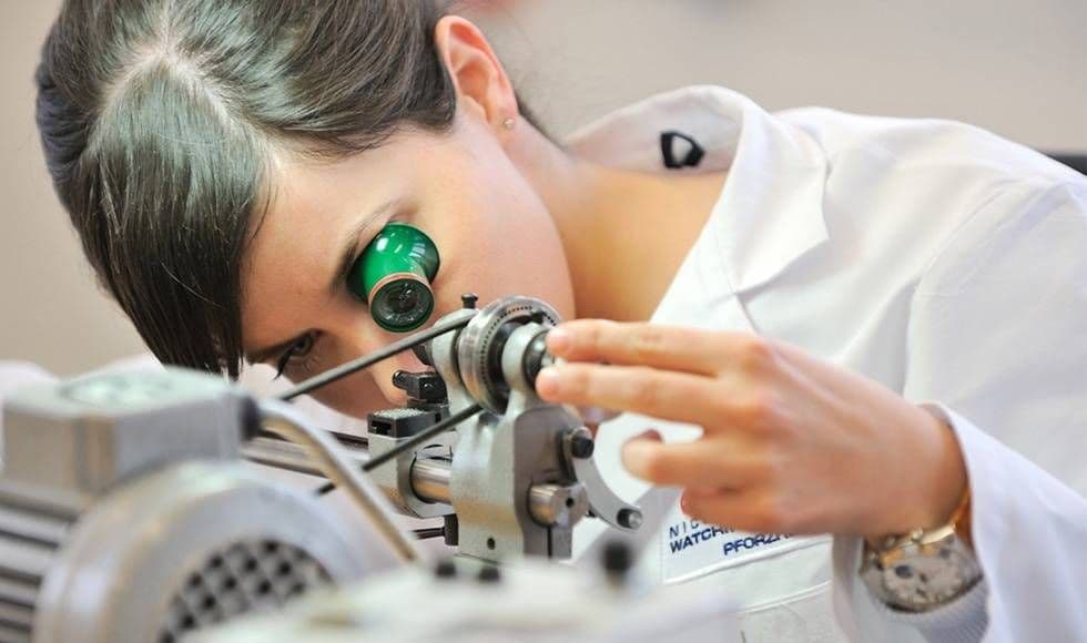 Ausbildung zum Uhrmacher bei The Swatch Group Deutschland GmbH