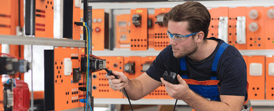 Bild des Berufs Elektroniker/in für Betriebstechnik