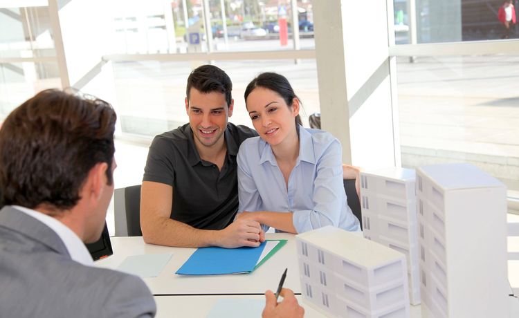 Profession gallery ausbildung zum immobilienkaufmann 4 min