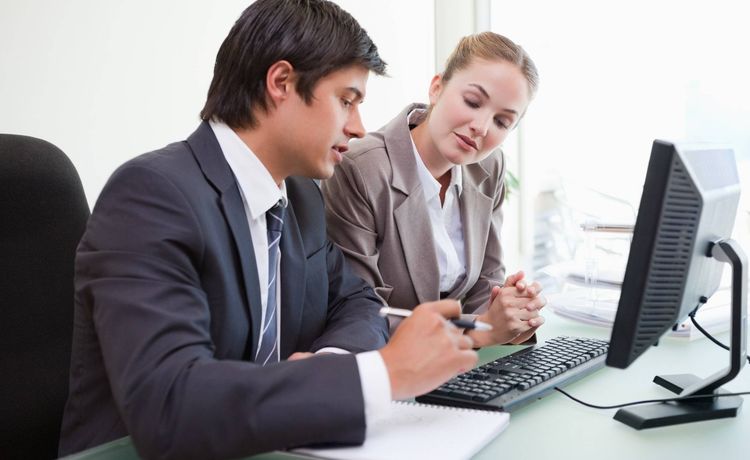 Profession gallery ausbildung zum versicherungsmakler 4 min