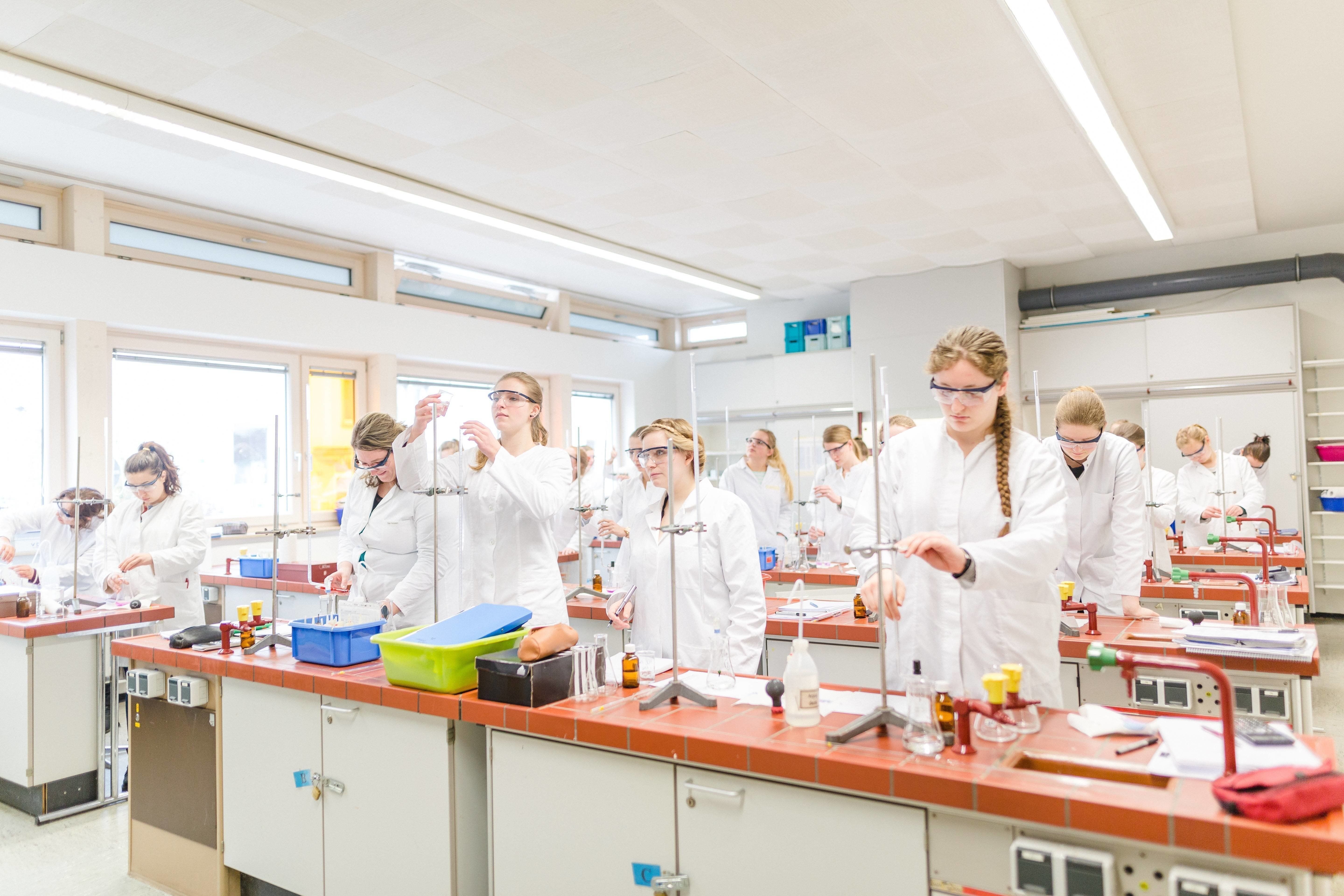 ausbildung-pta-fachschule-freie-ausbildungspl-tze