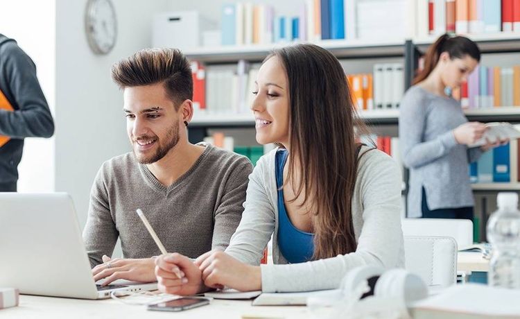 Profession gallery studierende bwl dialog und onlinemarketing an der uni