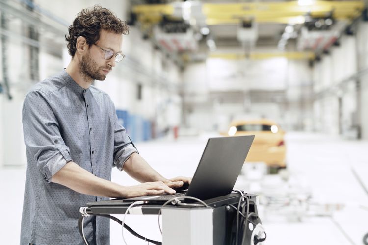 Duales Hochschulstudium Maschinenbau Produktionstechnik B Eng M W D Mercedes Benz Ag Werk Hamburg Studienbeginn 2022 Bei Mercedes Benz Ag In Hamburg