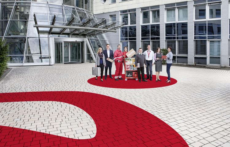 Job posting gallery gruppe eingang 02