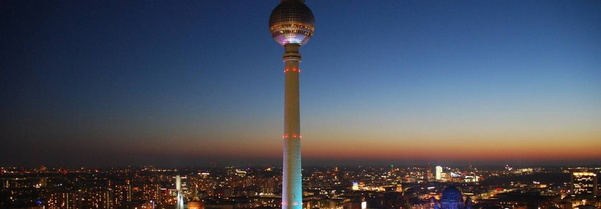 Search header image berlin