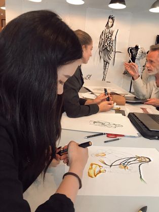 Ausbildung Modeschule Kehrer Design Academy Gbr Freie Ausbildungsplatze
