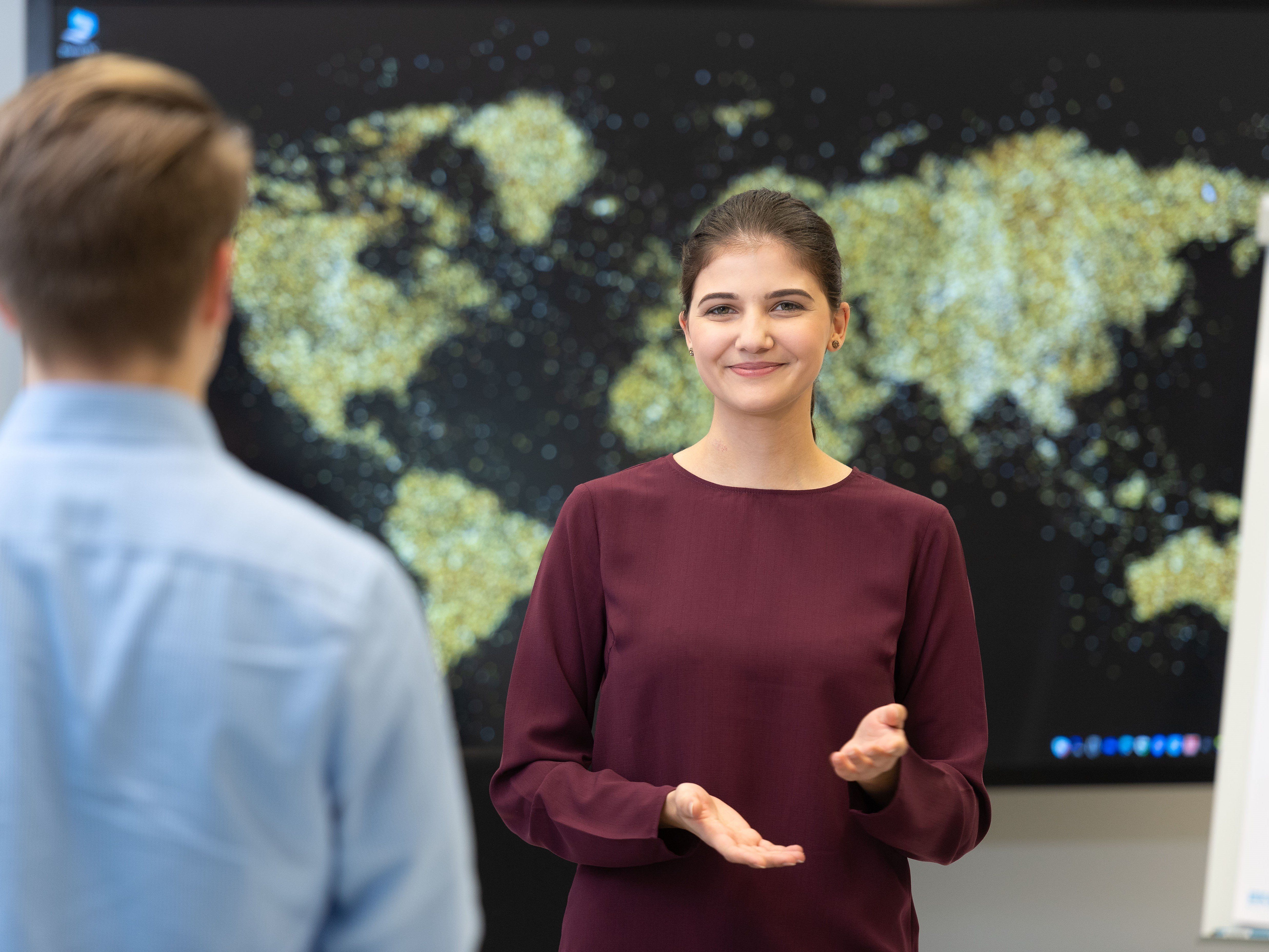 Auszubildender M W D Industriekaufleute Hanau Bei Heraeus Holding Gmbh In Hanau