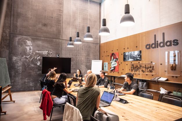 Ausbildung adidas AG freie Ausbildungsplatze