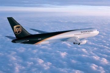 Corporation gallery 360x240 ups be plane07 2003