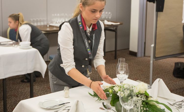 Profession gallery 0 bankettbereich ausbildung hotelfach bootcamp hhotels