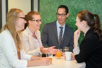 Job posting gallery 360x240 meetingpoint skaliert