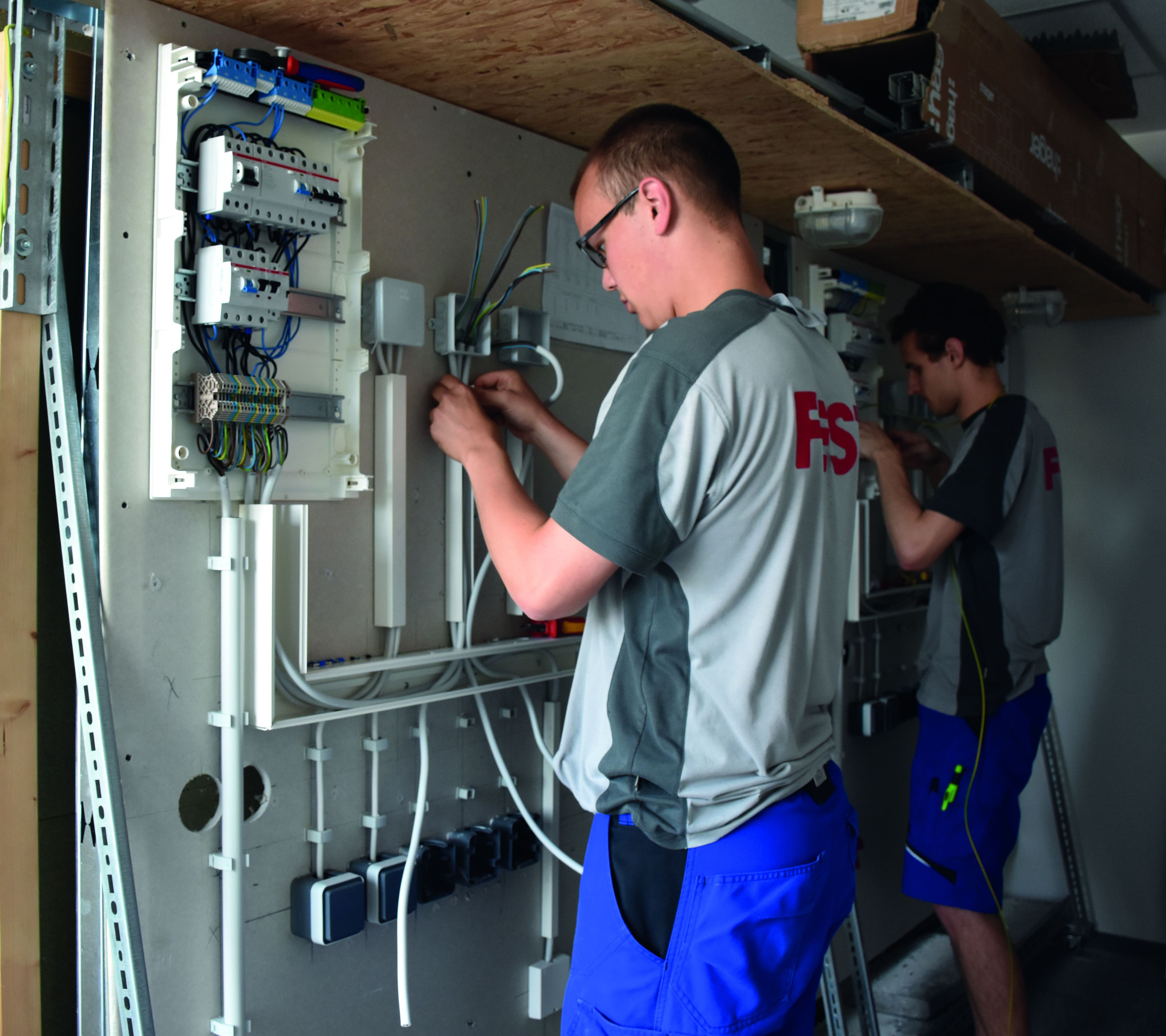 Ausbildung FEST Frohburger-Elektro-System-Technik GmbH - freie Ausbildungsplätze