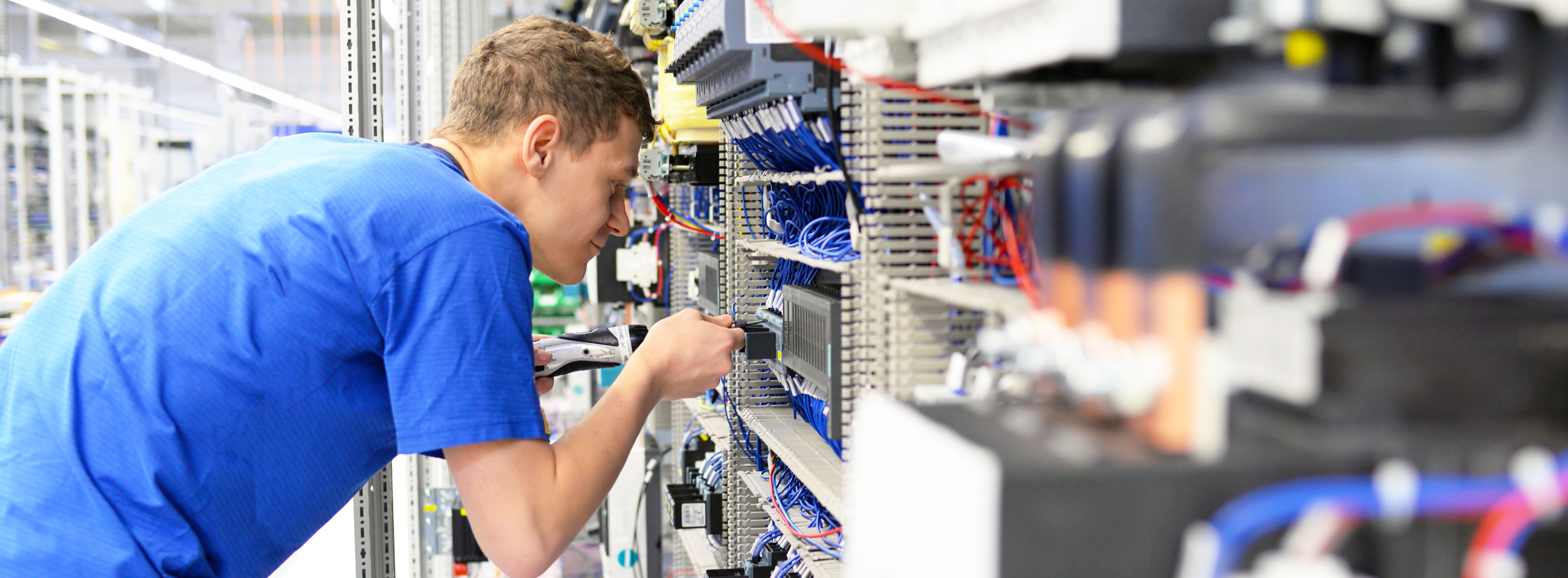 Bild von Elektroniker/in für Energie- und Gebäudetechnik