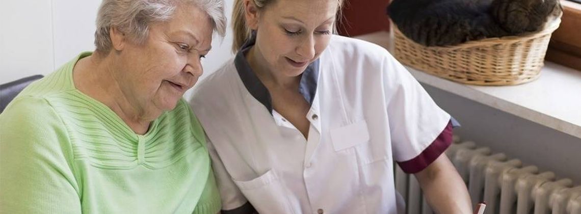 Altenpfleger werden – Ausbildung als Altenpfleger