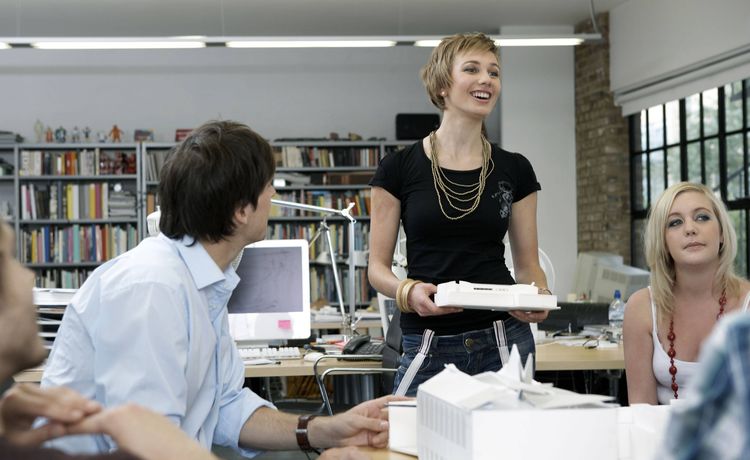 Profession gallery ausbildung gestalter visuelles marketing 2