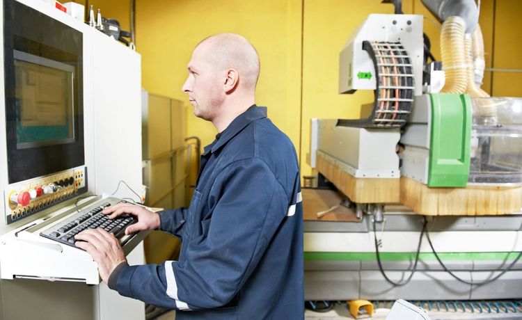 Profession gallery ausbildung zum werkzeugmechaniker 2 min 1